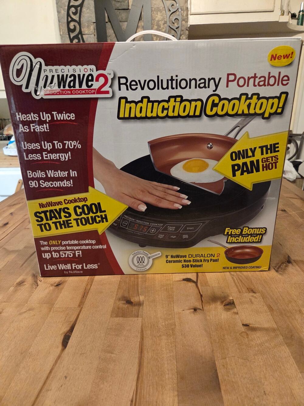 NuWave 2 Portable Induction Cooktop with 9" Pan –non stick New in box